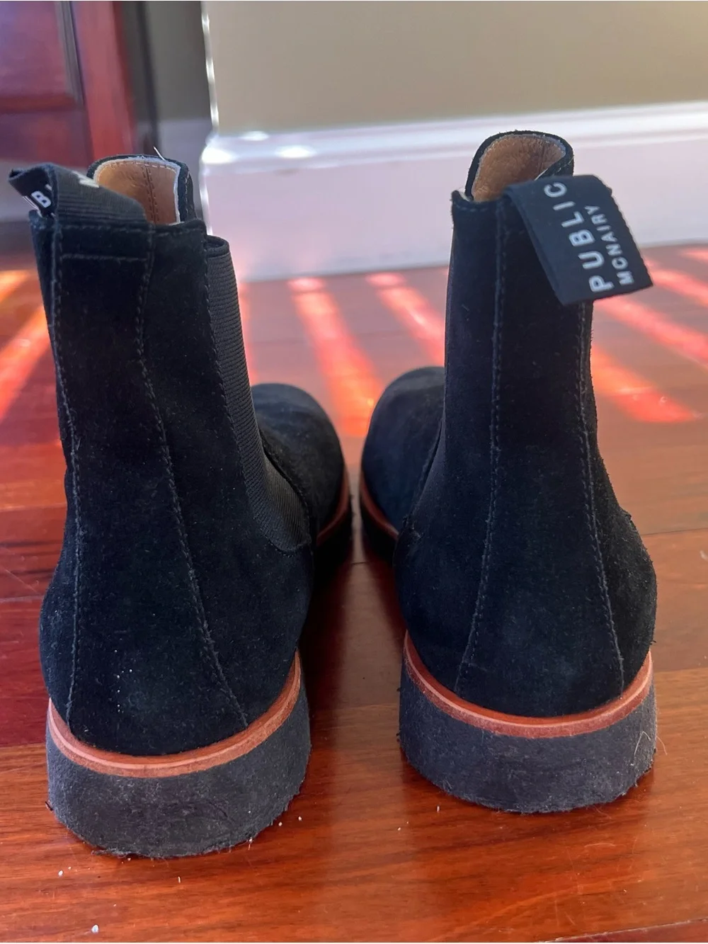 New Republic gorgeous comfy